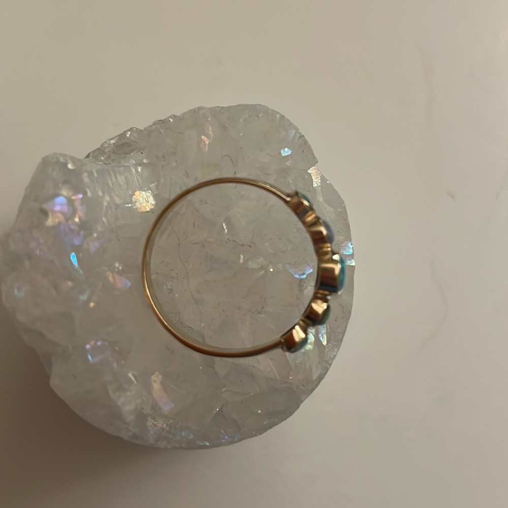5 stone bezel set ring - Picture 5 of 9